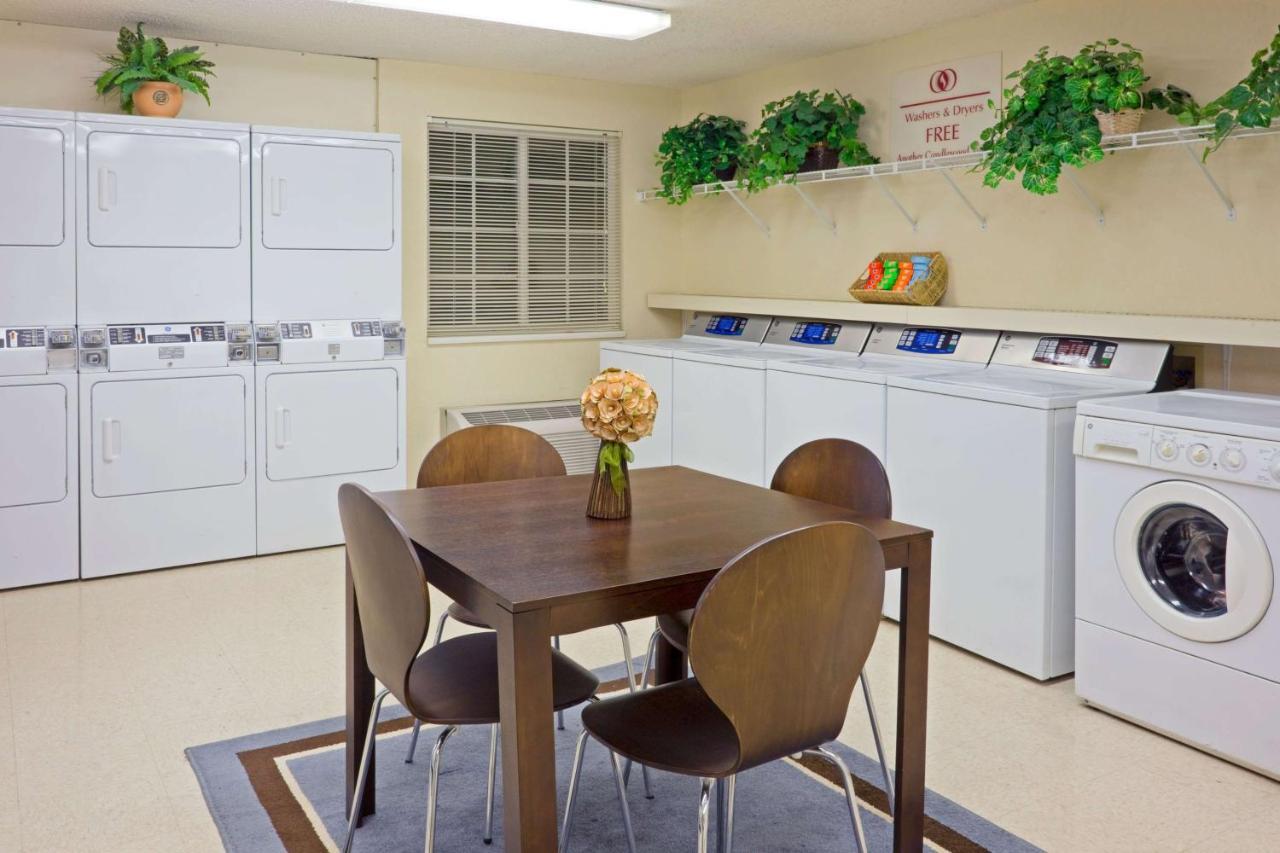 Sonesta Simply Suites Philadelphia マウント・ローレル エクステリア 写真